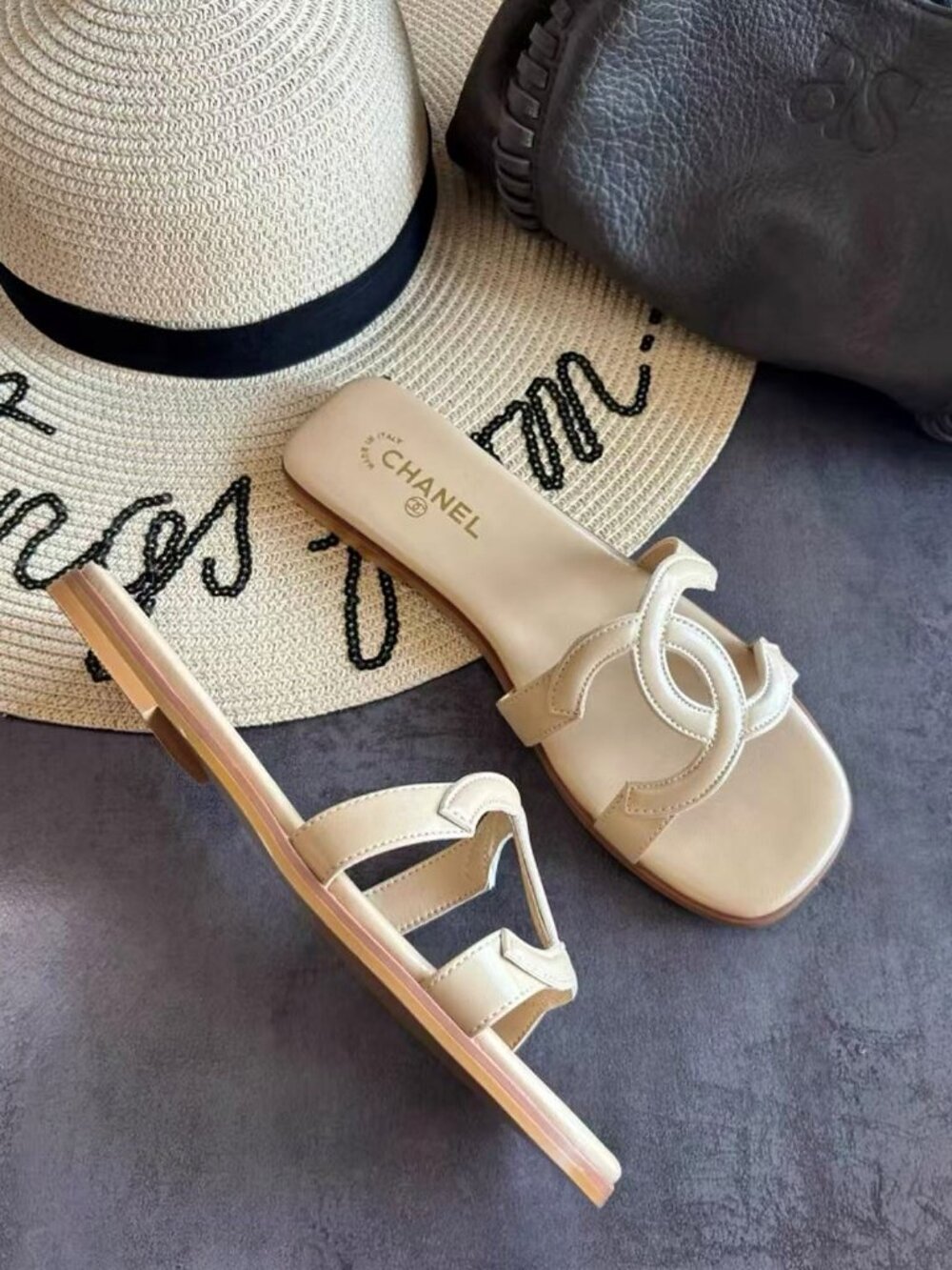 CHANEL Minimal Beige Leather Interlocking Strap Flat Slides - Picture 6 of 8